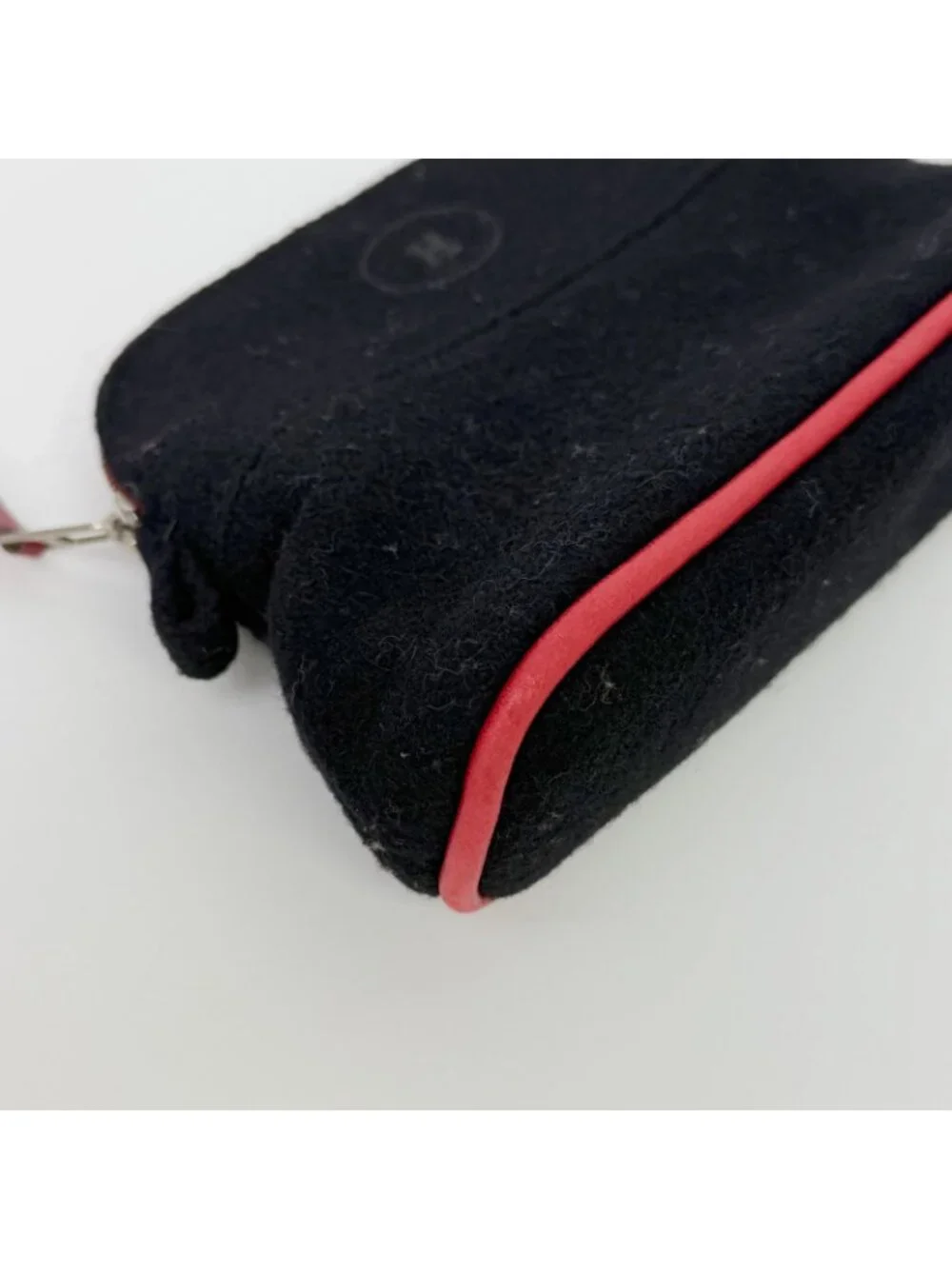 Hermes brand pouch